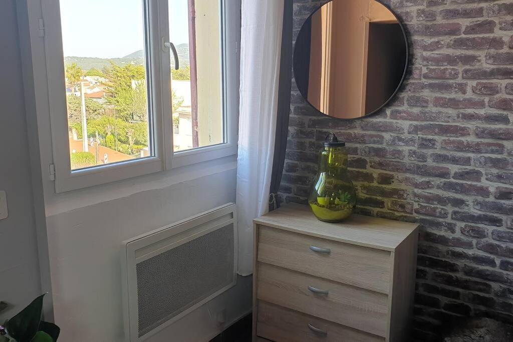Castel Du Soleil, Bord De Mer, 4 Pers Сен Сир сюр Мер Екстериор снимка